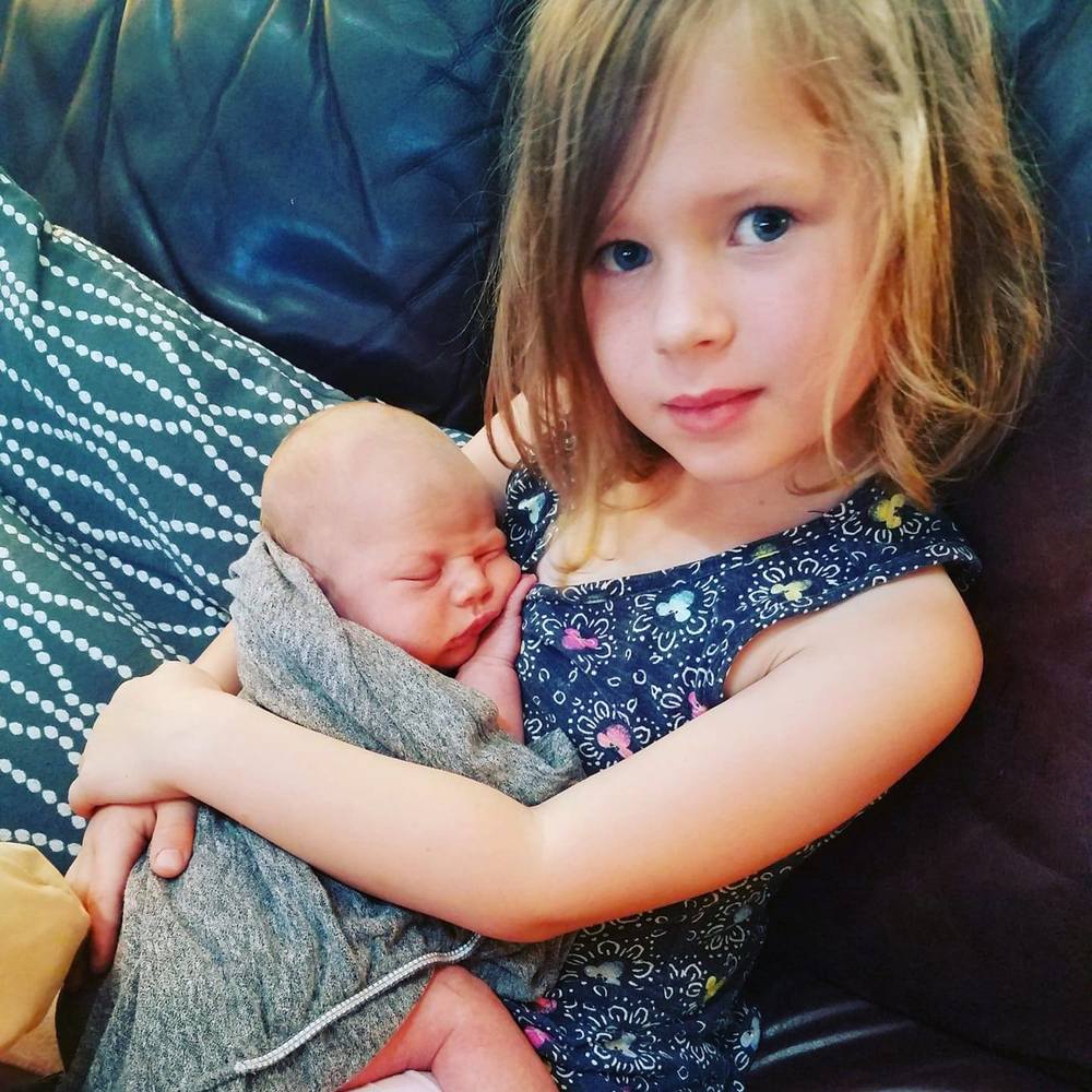 Meet your Posher, Dana